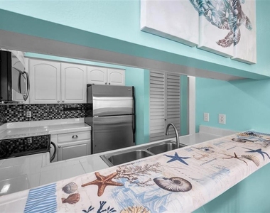 300 S Florida Avenue - Photo Thumbnail 14
