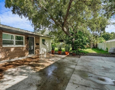 779 12th Ave N - Photo Thumbnail 20