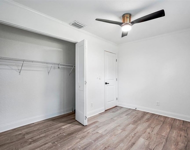 779 12th Ave N - Photo Thumbnail 11