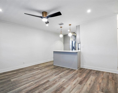 779 12th Ave N - Photo Thumbnail 15