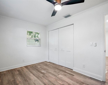 779 12th Ave N - Photo Thumbnail 12
