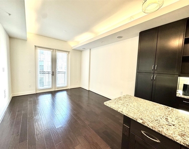 2303 Mid Ln Lane - Photo Thumbnail 12
