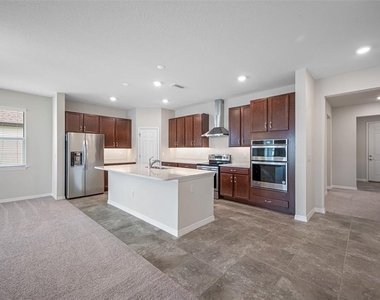 11810 Tetrafin Drive - Photo Thumbnail 2