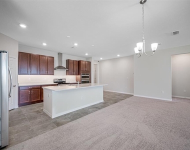 11810 Tetrafin Drive - Photo Thumbnail 3