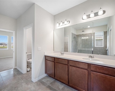 11810 Tetrafin Drive - Photo Thumbnail 17