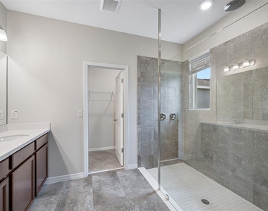 11810 Tetrafin Drive - Photo Thumbnail 16