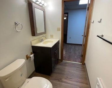 1115 Wheeler Avenue - Photo Thumbnail 11