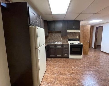 1115 Wheeler Avenue - Photo Thumbnail 4
