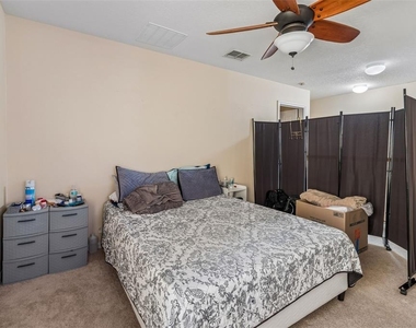 2401 Silvermoss Drive - Photo Thumbnail 29