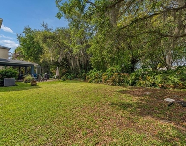 2401 Silvermoss Drive - Photo Thumbnail 37