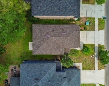 2401 Silvermoss Drive - Photo Thumbnail 41