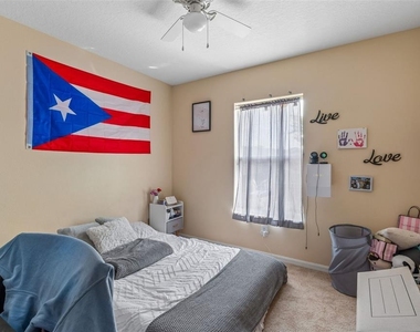 2401 Silvermoss Drive - Photo Thumbnail 26