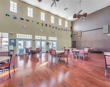 4751 Coquina Key Drive Se - Photo Thumbnail 59