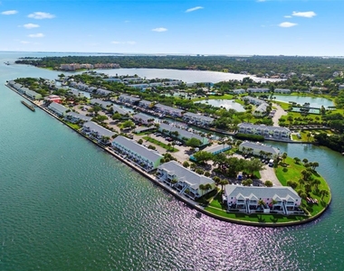 4751 Coquina Key Drive Se - Photo Thumbnail 85