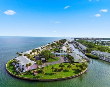4751 Coquina Key Drive Se - Photo Thumbnail 83