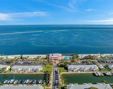 4751 Coquina Key Drive Se - Photo Thumbnail 48
