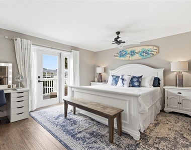 4751 Coquina Key Drive Se - Photo Thumbnail 22