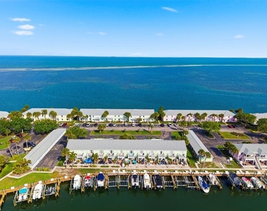 4751 Coquina Key Drive Se - Photo Thumbnail 80