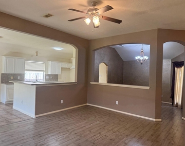 12918 Stratford Mill Lane - Photo Thumbnail 4