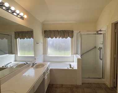 12918 Stratford Mill Lane - Photo Thumbnail 9