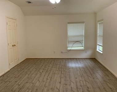 12918 Stratford Mill Lane - Photo Thumbnail 8
