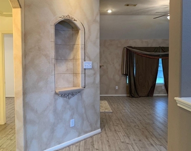 12918 Stratford Mill Lane - Photo Thumbnail 1