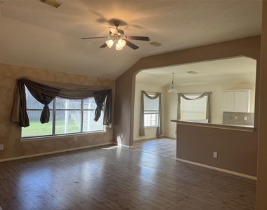 12918 Stratford Mill Lane - Photo Thumbnail 3