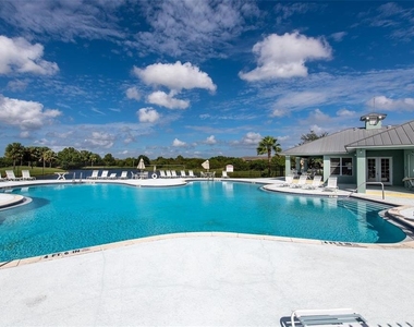 9520 Amberdale Court - Photo Thumbnail 16