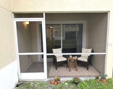9520 Amberdale Court - Photo Thumbnail 15