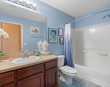 6714 Breezy Palm Drive - Photo Thumbnail 23