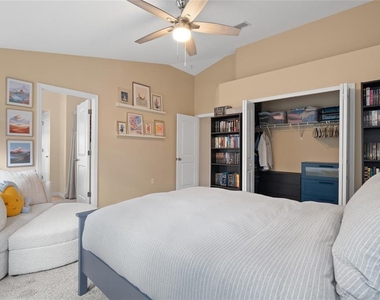 6714 Breezy Palm Drive - Photo Thumbnail 17