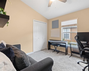 6714 Breezy Palm Drive - Photo Thumbnail 28