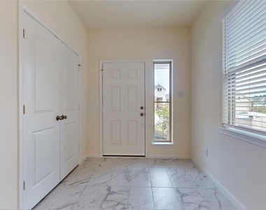 10434 Astor Point Trl - Photo Thumbnail 7