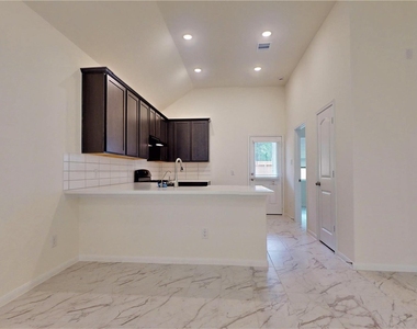 10434 Astor Point Trl - Photo Thumbnail 14