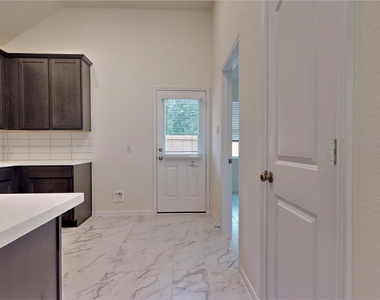 10434 Astor Point Trl - Photo Thumbnail 15