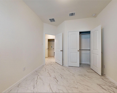 10434 Astor Point Trl - Photo Thumbnail 37