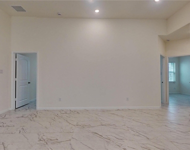 10434 Astor Point Trl - Photo Thumbnail 13
