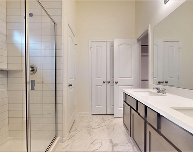 10434 Astor Point Trl - Photo Thumbnail 23