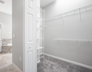 6523 Watson Road - Photo Thumbnail 16
