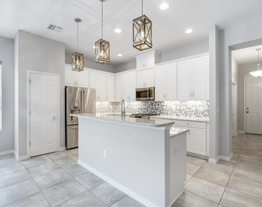 6523 Watson Road - Photo Thumbnail 5