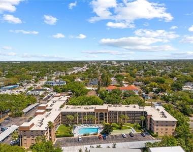 2525 W Bay Drive - Photo Thumbnail 37