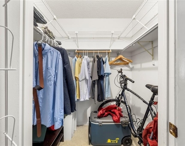 2525 W Bay Drive - Photo Thumbnail 20