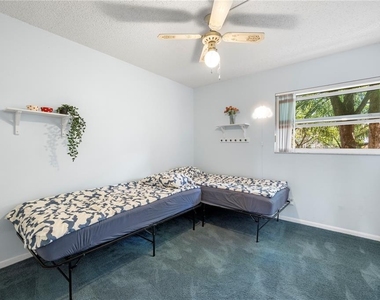 2525 W Bay Drive - Photo Thumbnail 25