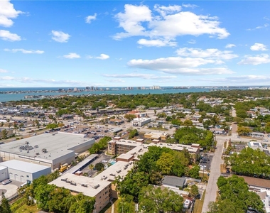 2525 W Bay Drive - Photo Thumbnail 39