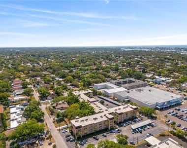 2525 W Bay Drive - Photo Thumbnail 35