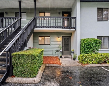 9802 Lombard Court - Photo Thumbnail 2