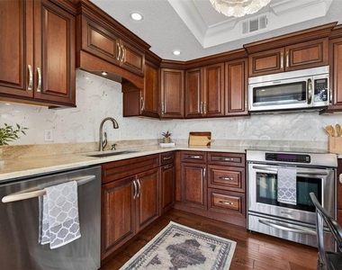 1501 Gulf Boulevard - Photo Thumbnail 5
