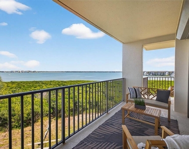 1501 Gulf Boulevard - Photo Thumbnail 20
