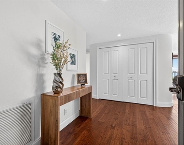 1501 Gulf Boulevard - Photo Thumbnail 1
