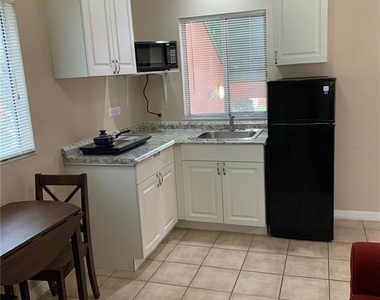 2777 N Poinciana Boulevard - Photo Thumbnail 2